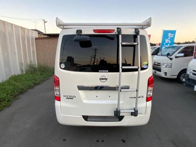 トヨタハイエースバン　冷蔵冷凍車-7℃